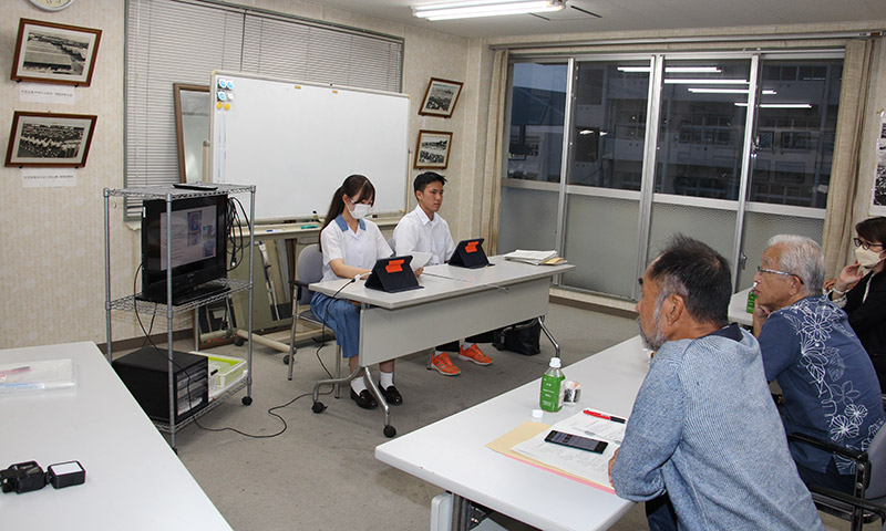 村上 凛花さんは学外活動についての体験を発表