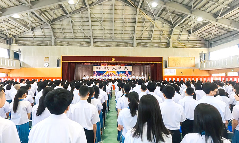 野球部１年生による校歌斉唱