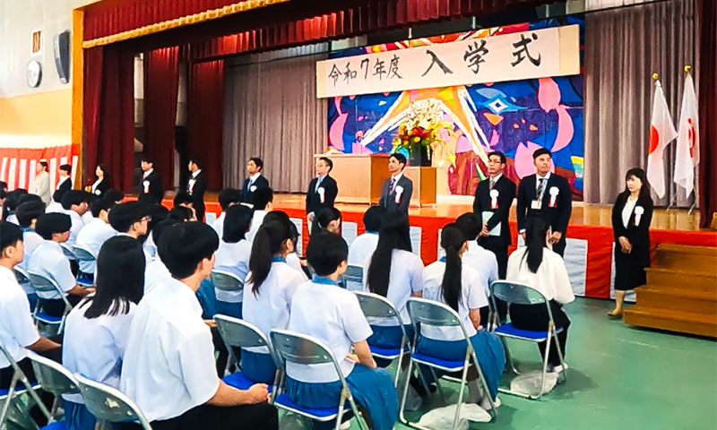 各学級担任の紹介