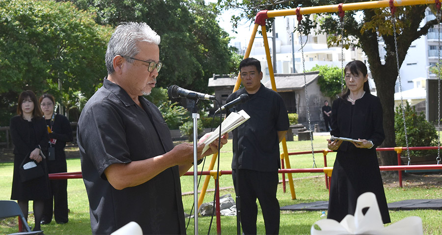 追悼の辞：與那覇 同窓会長