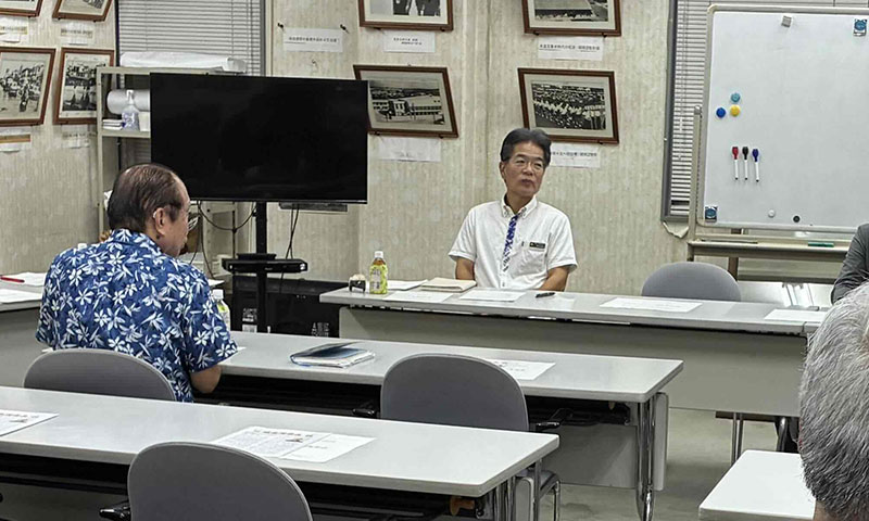 眞榮田義光 校長先生より那覇高校の近況を報告