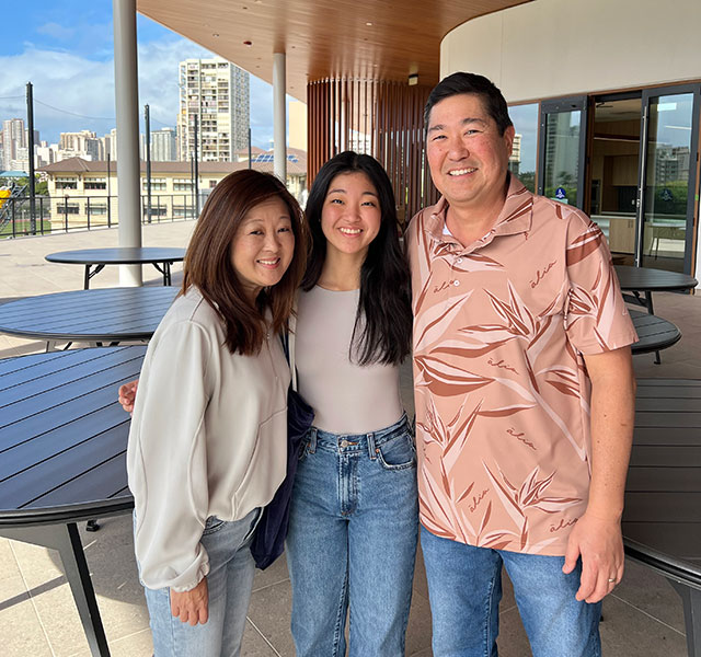 Mr. andMrs. Shaun Shimizu Family