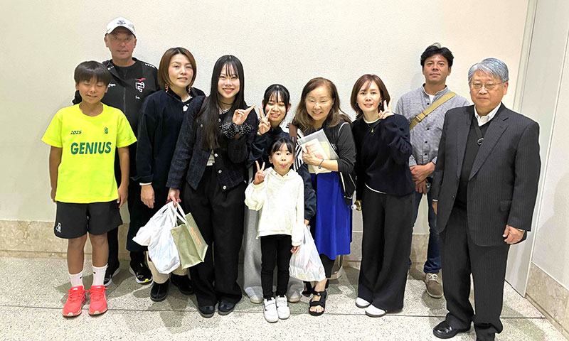 出発前にみんな揃って