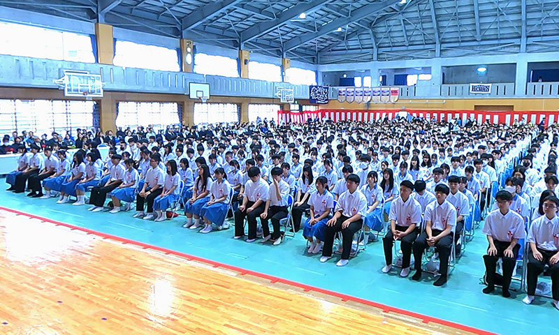 82期生新入生400人が勢揃い