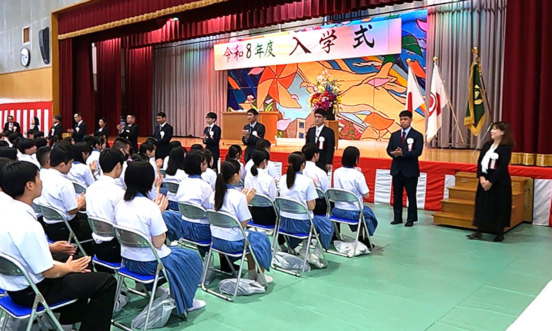 各学級担任の紹介